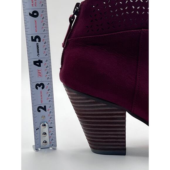 Violet & Red Womens Sz 8.5 Jackson Lazer Cut Topline Bootie Burgundy NEW - Picture 8 of 11